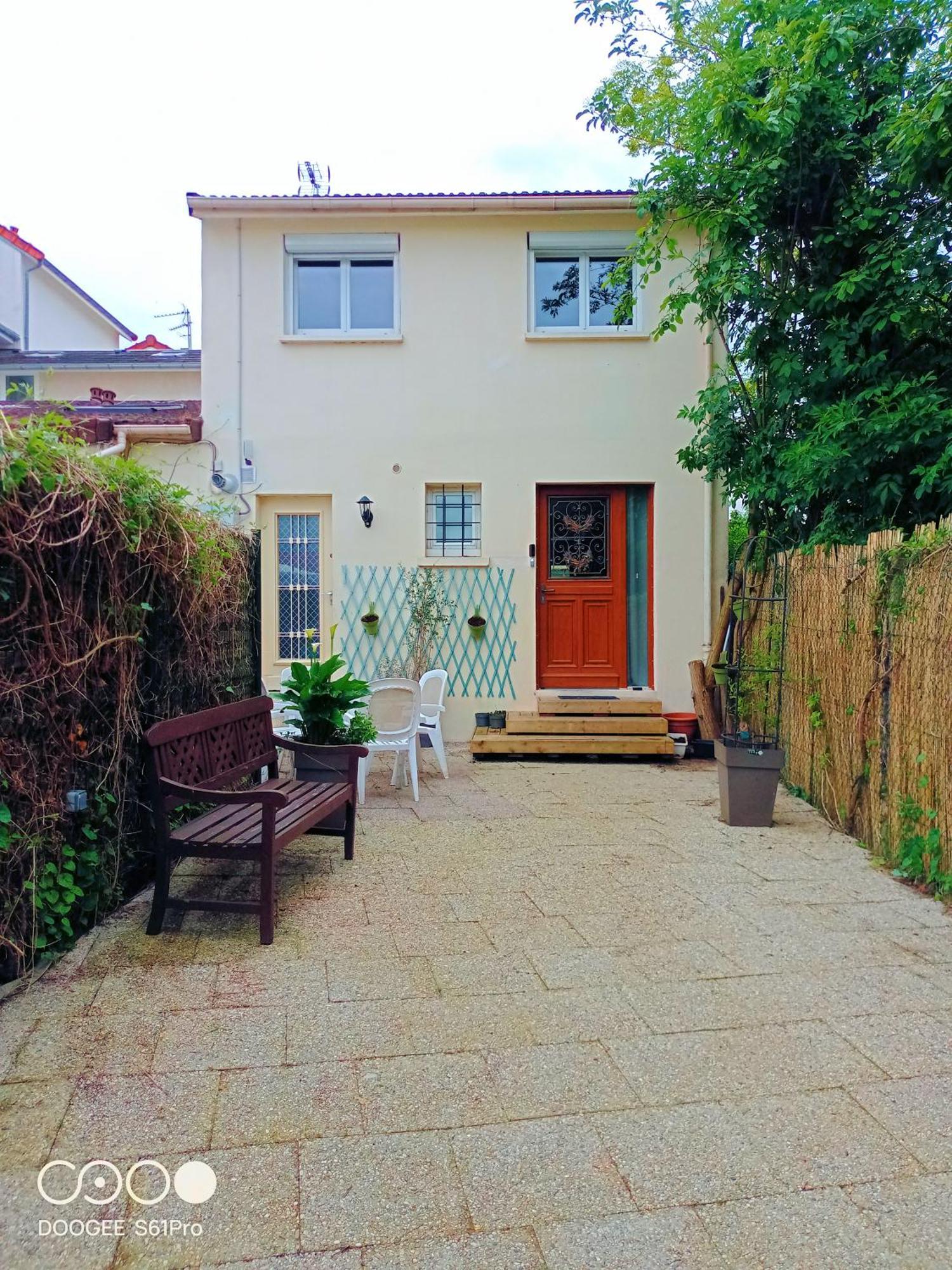 Maison de charme au pied du Mont Valérien Nanterre Esterno foto